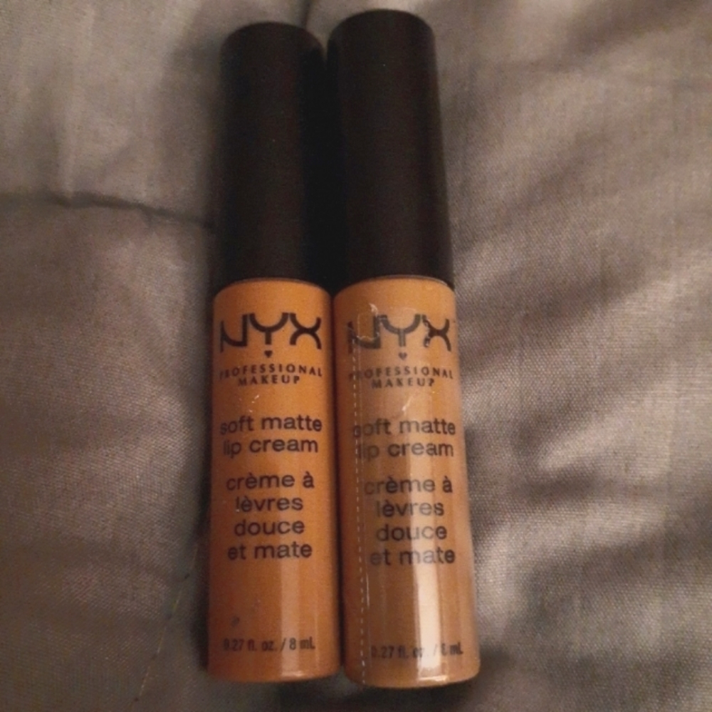 NYX LIP MATTE CREAM